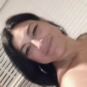 Meet your Posher, Celia